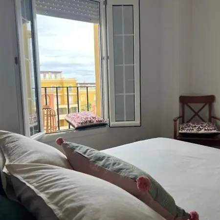 Apartment Impresionantes Vistas Al Mar, Primera Linea De Playa, 2 Dormitorios